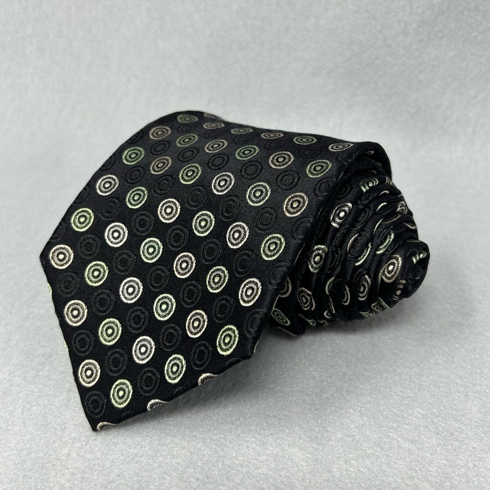 Stafford Mens Tie Necktie Black With Circles 100% Silk, 3.5 x 59